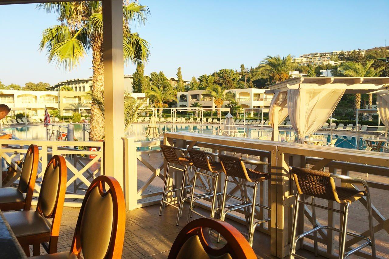 Kipriotis Maris Suites Psalidi  Exterior photo