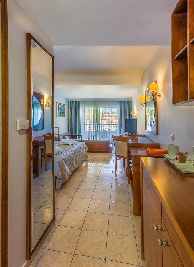 Kipriotis Maris Suites Psalidi  Exterior photo